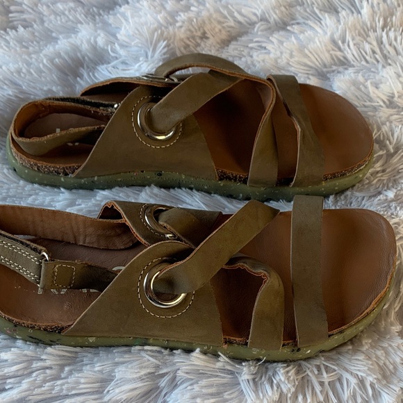 Kalso Earth Shoe Dalya Brown Leather Negative Heel Women's Sandals - Picture 8 of 16